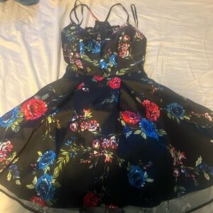Windsor Black Floral Midi Dress